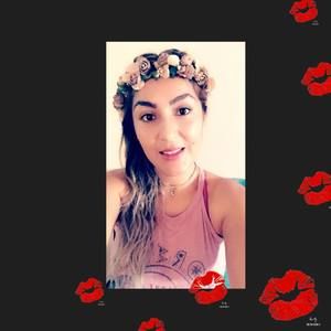 Meet your Posher, Perla